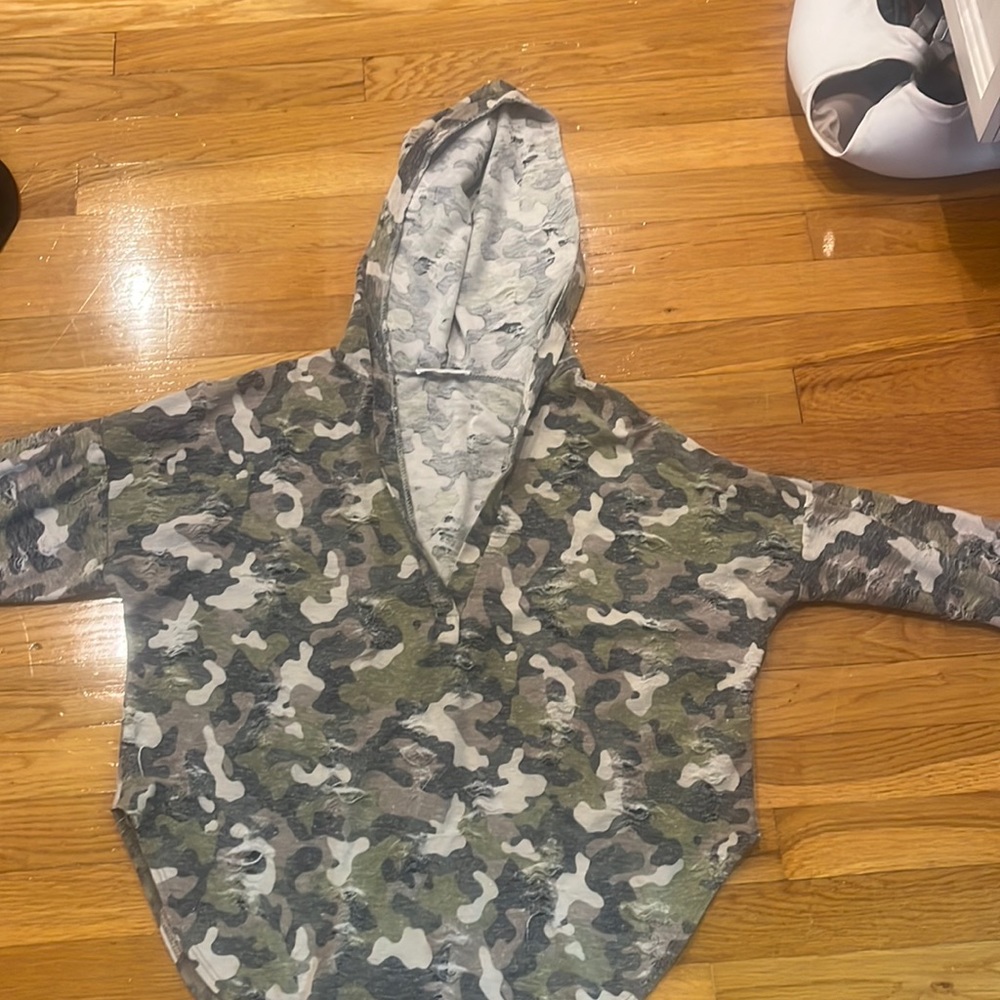 Camo Cutup Light Hoodie